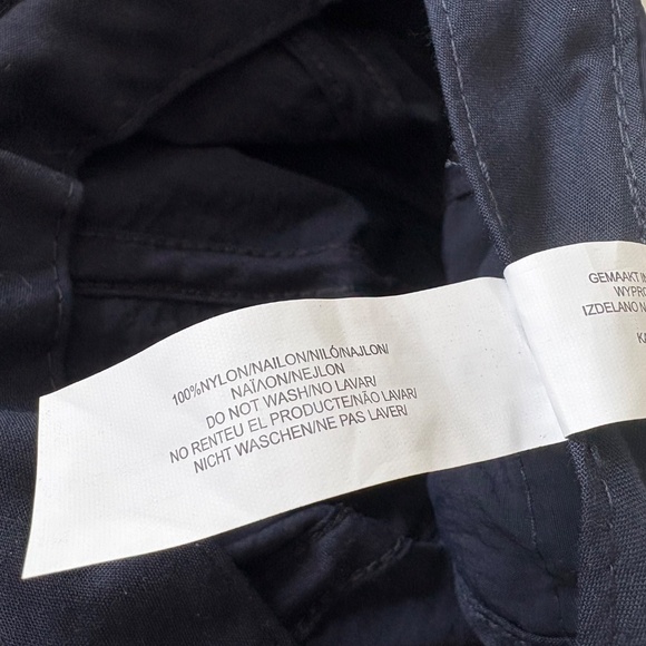 One Size Navy Nylon Cap. - Picture 6 of 7